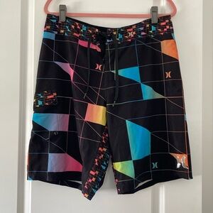 Men’s Medium Hurley Board shorts